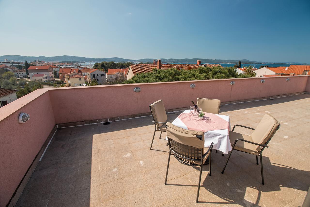 ביוגראד נה מורו Hotel Hygge מראה חיצוני תמונה
